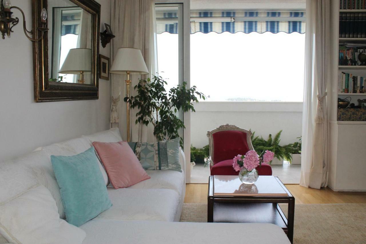 Bianca beach apartments Split Bagian luar foto